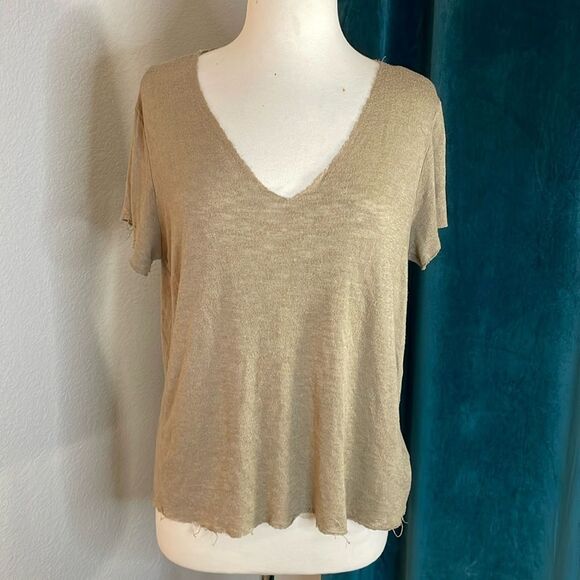 M//C taupe short sleeve top | size M - Picture 2 of 6